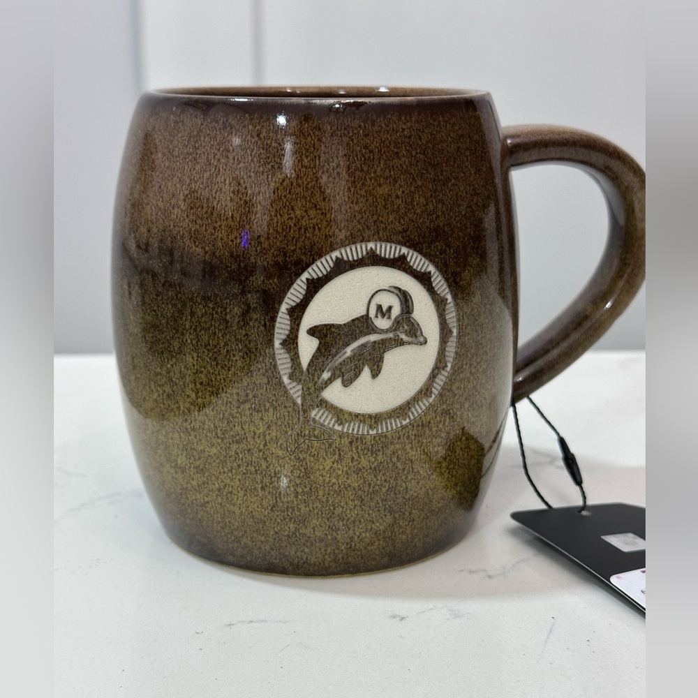 🏈 Miami Dolphins Coffee Mug – NFL Football Fan Mug – Brown Speckled Stoneware 🐬